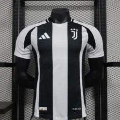 24-25 Juventus Home Player Jersey