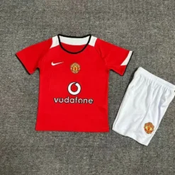 Retro 04-06 Manchester United Home Kids Kit