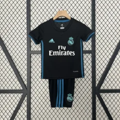 Retro17-18 Real Madrid Away Kids Kit