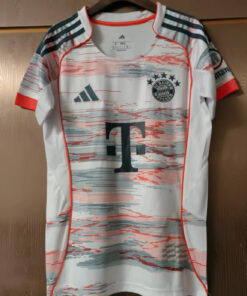25-26 Bayern Munich Away Woman Kit
