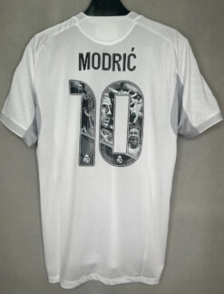25-26 Real Madrid - Modric #10 Home Special Kit